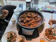 -徐记小怪兽肉蟹煲(中央大街店)