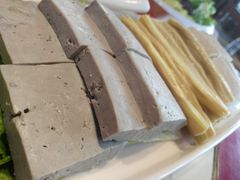 -前门·鲜肉火锅(长风店)