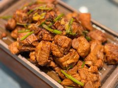 -海派美食·家宴海鲜青岛菜·石锅鲽鱼头(东方城店)