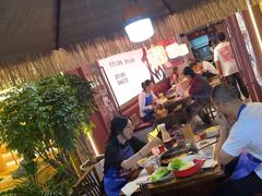 -热火朝天鲜切牛肉火锅(南强街巷店)