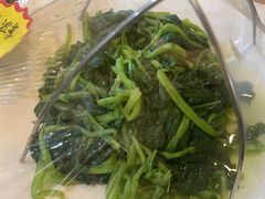 -鑫渔港海鲜本地菜·山海关浑锅(东戴河店)