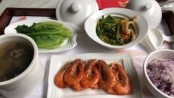 -莉泽月子中心(凯旋江景店)