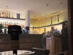 -Hideout Hookah Lounge·隐觅地
