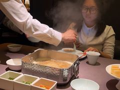 -左庭右院鲜牛肉火锅黑金店(陆家嘴中心店)