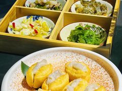 -牛牛和牛海鲜粥底火锅(长虹国际城店)
