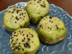 荠菜银鱼虾肉生煎-鑫震源·苏式大虾生煎(山塘街店)