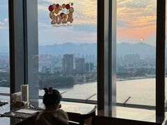 -三迪希尔顿酒店欢厨自助餐厅·高空闽江全景