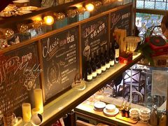 -玛格萝妮比萨屋(四平店)