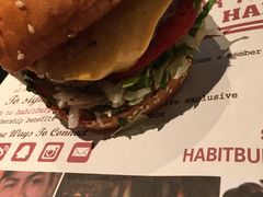 -The Habit Burger Grill 哈比特汉堡(复兴soho店)