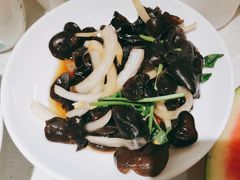 -小鱼小牛·鱼牛干锅·脆鱼火锅(世欧广场店)