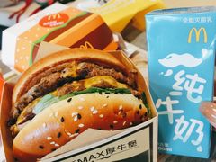 双层安格斯厚牛芝士堡-麦当劳(军博店)