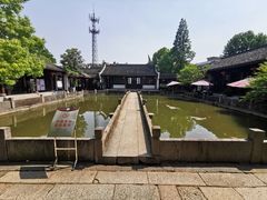 -丝绸小镇荻港古村