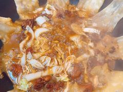 -三里屯土灶炖公鸡地锅鸡(江东店)