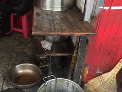 -严氏重油烧麦(民权路店)