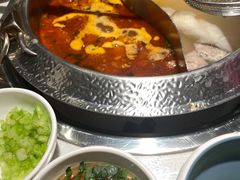 -左庭右院鲜牛肉火锅(环球港店)