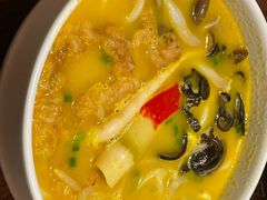 -云海肴·汽锅鸡·云南代表菜(天山百盛优客店)