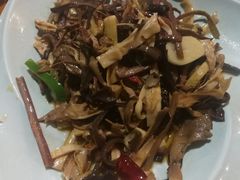 -小厨子私房菜·云南美食店