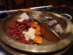 -沸炉重庆老火锅(军事博物馆店)