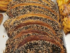 -Dough&Joe团憩(瑞虹天地月亮湾店)