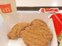 -麦当劳(CP静安店)