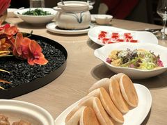 -艳阳天·非遗楚菜(武汉客厅店)