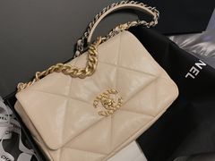 -Chanel(德基广场店)