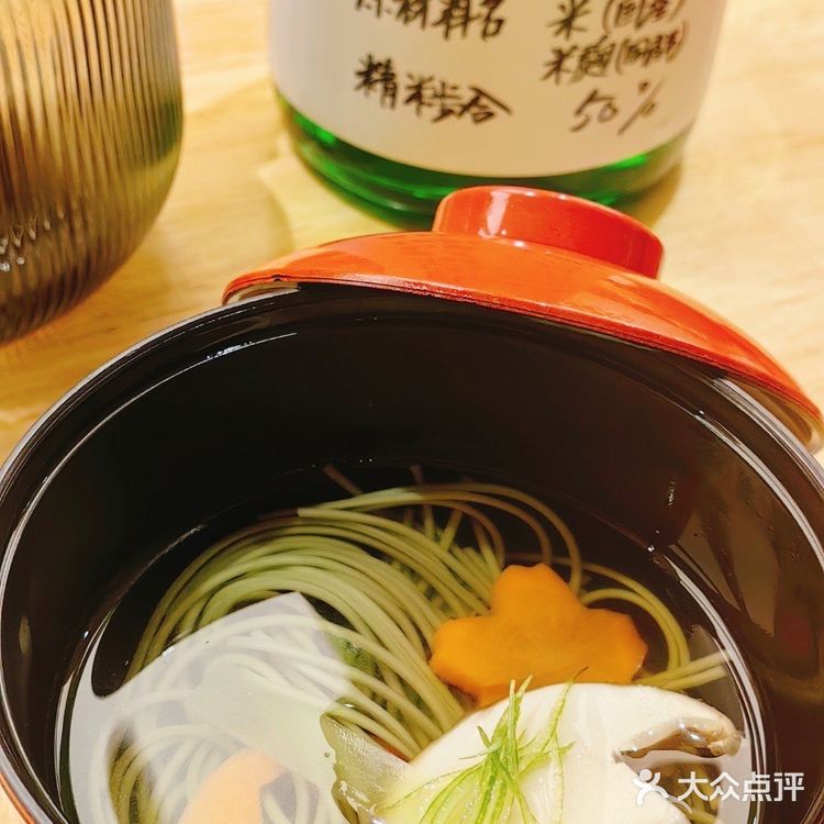 心动不如行动!带你领略Omakase料理的绝妙美味!🍣