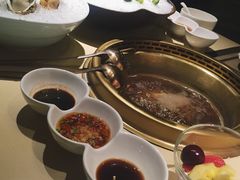 -余欢领鲜火锅(新街口店)