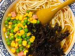 -梅溪·小伙子干挑面(安吉总店)