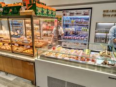 -万利隆(车站店)