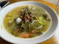 -面道赞宁海海鲜面(迎凤街店)