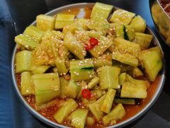 拍黄瓜-许哥东北烧烤·铁丳烤串·宫后夹肉(繁花中心店)