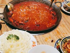 -旧街市鲜货老火锅(大光路店)