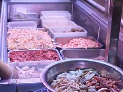 -周良天山牛杂城(天山路总店)