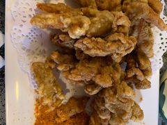 -八次方巴乡石锅鱼·金海湖水库活鱼(谷丰东路店)