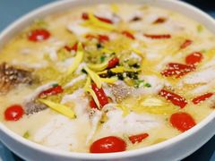 鲜菊酸菜鱼-北京厨房(西安SKP店)