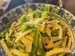 -张家巷美食(南浔店)