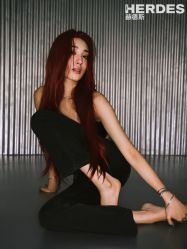 -变画·发型STUDIO