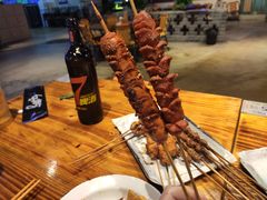 烤火腿肠-马路牙子地桌烤肉(工体店)