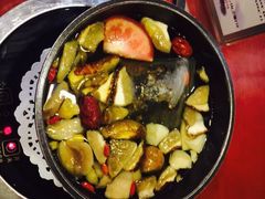 一叶一世界藏茶素食火锅(环球中心店)-一叶一世界•素食餐厅(环球中心店)