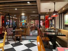 大堂-江边城外烤全鱼(方庄时代购物中心店)