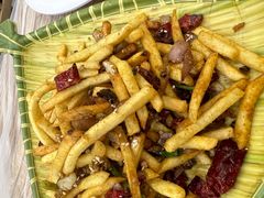 -江城燕子大排档(江汉路步行街店)