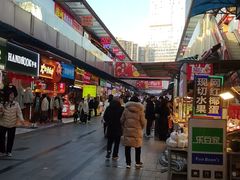 -万达广场(南昌红谷滩店)