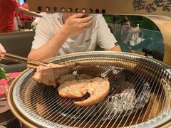 秘制猪排肉-西塔老太太泥炉烤肉(川沙百联店)
