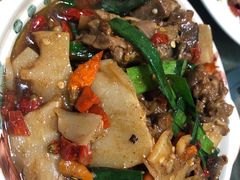 -南雄雄州土菜餐厅(粤北大厦店)