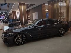 -上海宝信宝马4S店