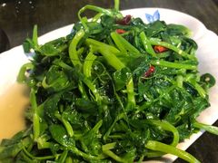 -晏老九豆花饭家常菜(上海城店)