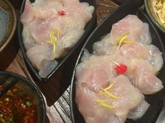 -老牌坊云南鱼豆花火锅(嵩山店)