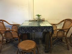 -蜗牛小馆醉乡民谣云南菜(惠新西里店)