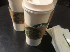 -星巴克(杭州西湖银泰1F店)